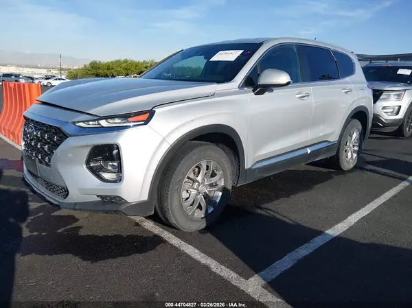 5NMS23AD8KH066773 2019 HYUNDAI SANTA FE - Image 2