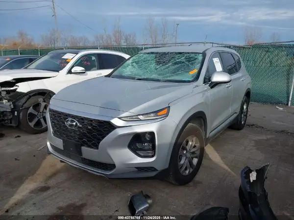 5NMS23AD8KH068152 2019 HYUNDAI SANTA FE - Image 2