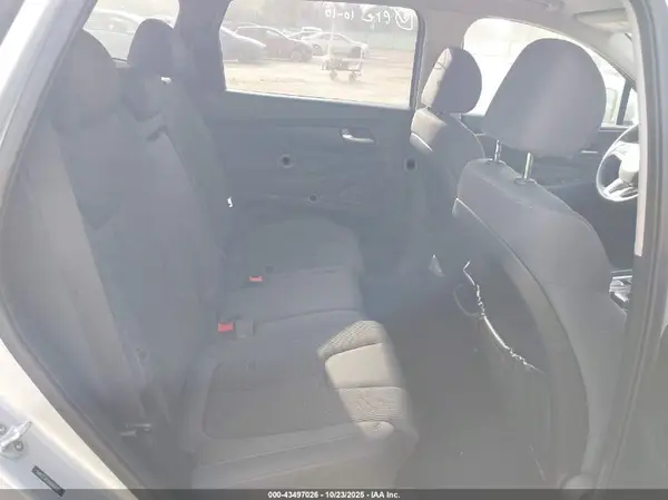 5NMS23AD8KH069365 2019 HYUNDAI SANTA FE - Image 8