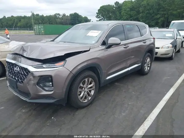 5NMS23AD8KH077286 2019 HYUNDAI SANTA FE - Image 2