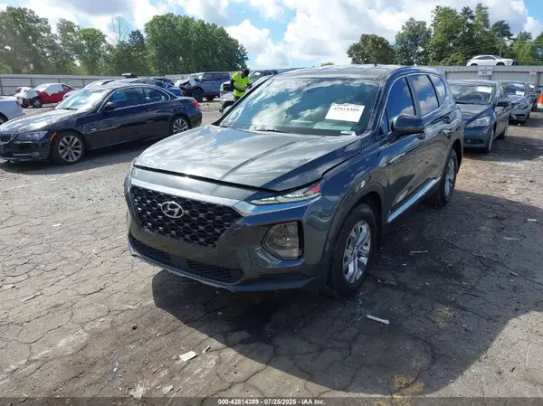 5NMS23AD8KH078194 2019 HYUNDAI SANTA FE - Image 2