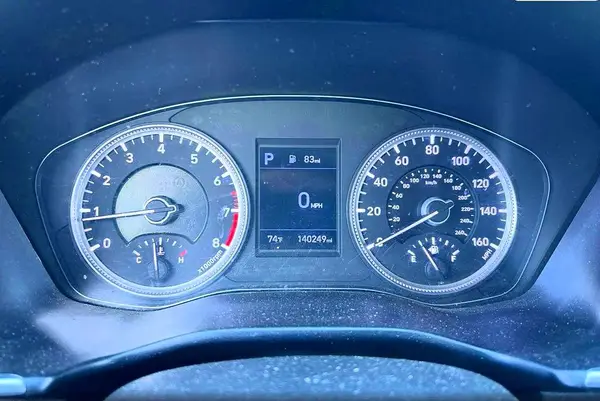 5NMS23AD8KH082116 2019 HYUNDAI SANTA FE - Image 8