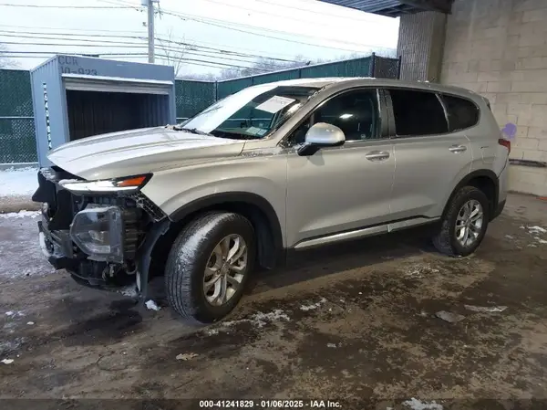 5NMS23AD8KH083279 2019 HYUNDAI SANTA FE - Image 2
