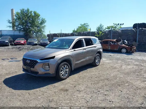 5NMS23AD8KH085503 2019 HYUNDAI SANTA FE - Image 2