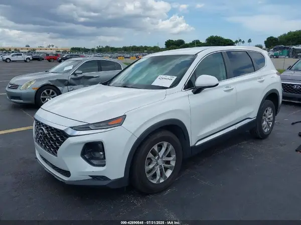 5NMS23AD8KH105670 2019 HYUNDAI SANTA FE - Image 2