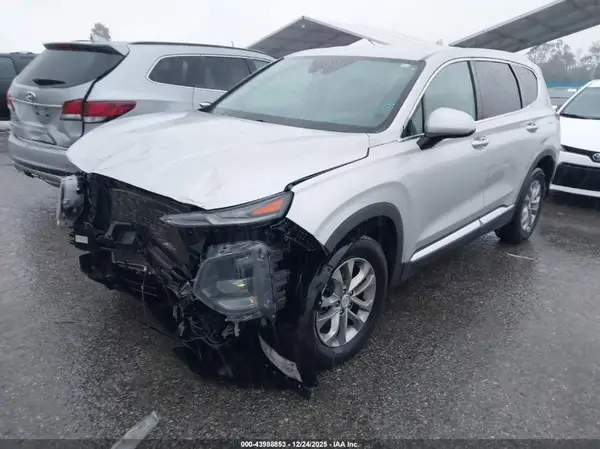 5NMS23AD8KH124705 2019 HYUNDAI SANTA FE - Image 2
