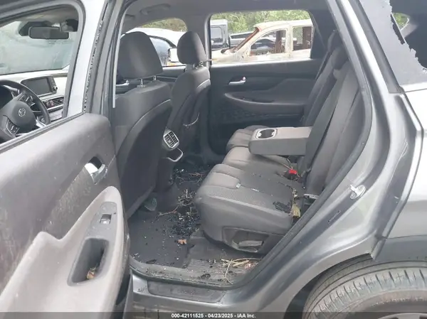 5NMS23AD8KH126387 2019 HYUNDAI SANTA FE - Image 8