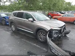 5NMS23AD9KH015878 2019 HYUNDAI SANTA FE