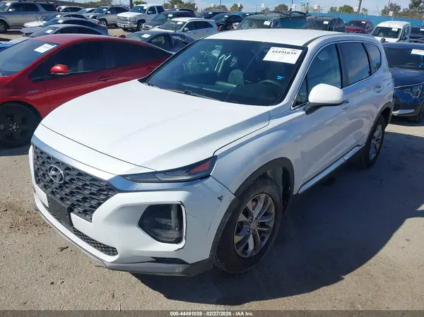 5NMS23AD9KH035919 2019 HYUNDAI SANTA FE - Image 2