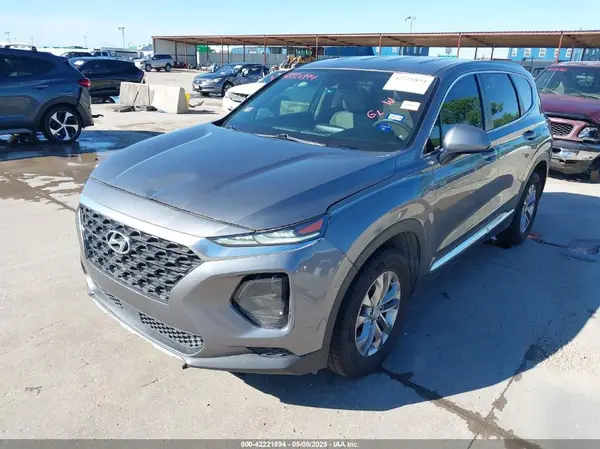 5NMS23AD9KH037539 2019 HYUNDAI SANTA FE - Image 2