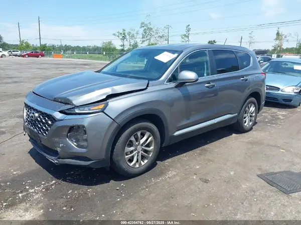 5NMS23AD9KH085266 2019 HYUNDAI SANTA FE - Image 2
