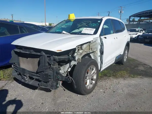 5NMS23AD9KH115947 2019 HYUNDAI SANTA FE - Image 2
