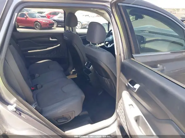 5NMS23AD9KH119724 2019 HYUNDAI SANTA FE - Image 8