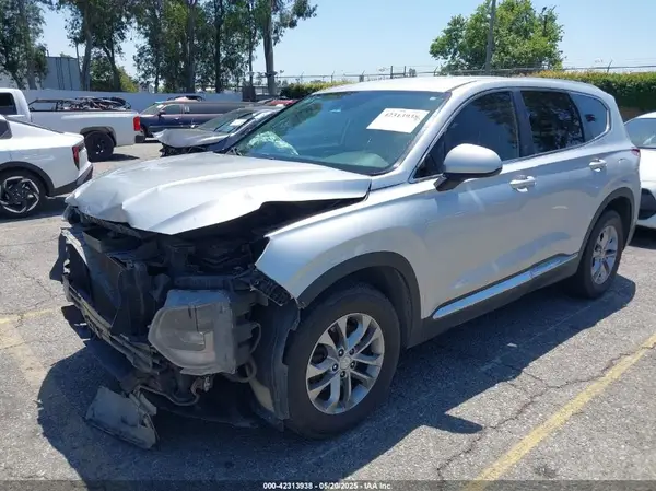 5NMS23ADXKH000872 2019 HYUNDAI SANTA FE - Image 2