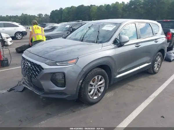 5NMS23ADXKH096499 2019 HYUNDAI SANTA FE - Image 2