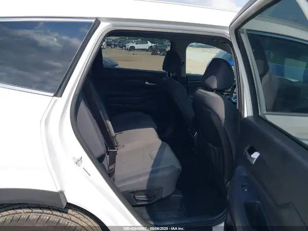 5NMS24AJ1PH568141 2023 HYUNDAI SANTA FE - Image 8