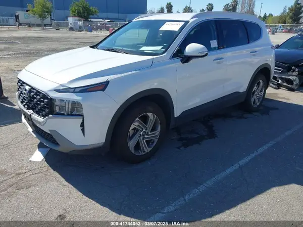 5NMS24AJ9PH527630 2023 HYUNDAI SANTA FE - Image 2