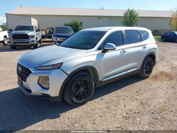 5NMS2CAD0KH001481 2019 HYUNDAI SANTA FE - Image 2