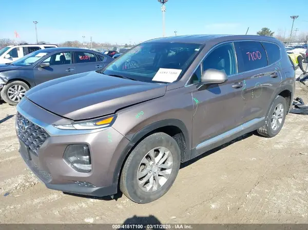5NMS2CAD0KH117649 2019 HYUNDAI SANTA FE - Image 2