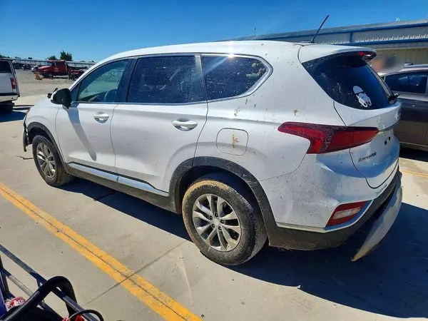 5NMS2CAD0KH121720 2019 HYUNDAI SANTA FE - Image 2