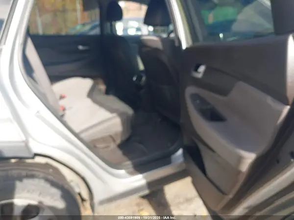 5NMS2CAD0LH221320 2020 HYUNDAI SANTA FE - Image 8