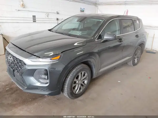 5NMS2CAD1KH053833 2019 HYUNDAI SANTA FE - Image 2