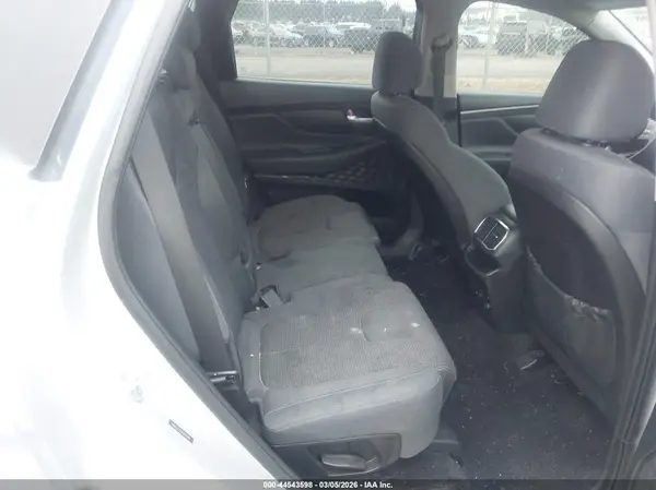 5NMS2CAD1KH095886 2019 HYUNDAI SANTA FE - Image 8