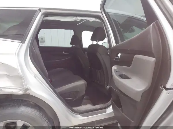 5NMS2CAD1KH110421 2019 HYUNDAI SANTA FE - Image 8