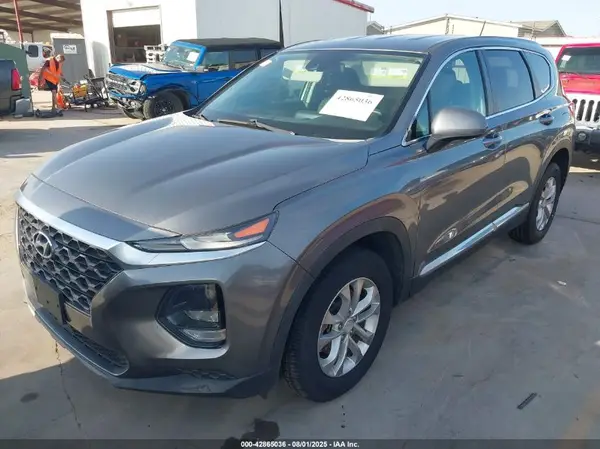 5NMS2CAD1KH116655 2019 HYUNDAI SANTA FE - Image 2