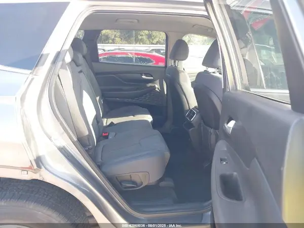 5NMS2CAD1KH116655 2019 HYUNDAI SANTA FE - Image 8