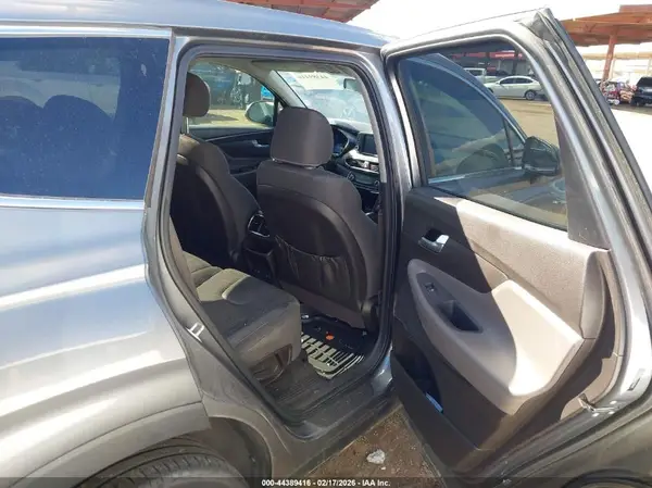 5NMS2CAD1KH119409 2019 HYUNDAI SANTA FE - Image 8