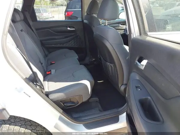 5NMS2CAD1KH121564 2019 HYUNDAI SANTA FE - Image 8