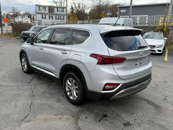 5NMS2CAD1KH132533 2019 HYUNDAI SANTA FE - Image 2