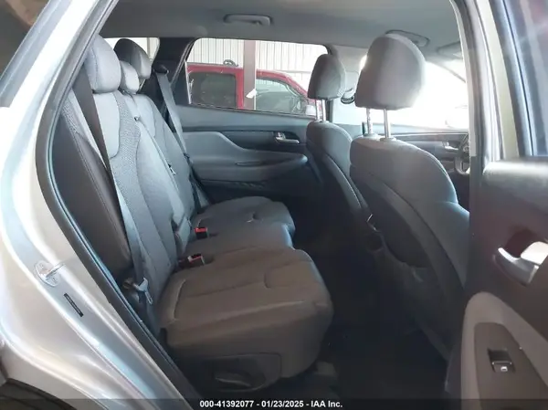5NMS2CAD1LH229586 2020 HYUNDAI SANTA FE - Image 8