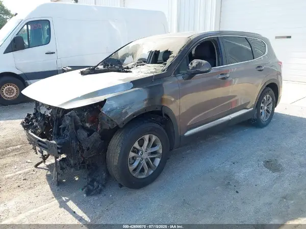 5NMS2CAD2KH001644 2019 HYUNDAI SANTA FE - Image 2