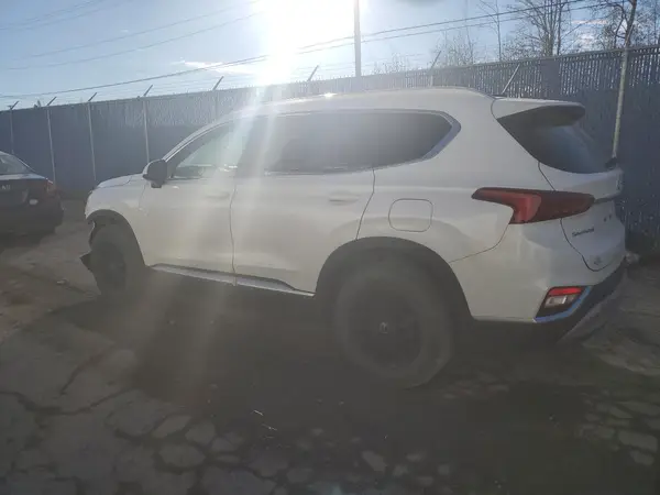 5NMS2CAD2KH025913 2019 HYUNDAI SANTA FE - Image 2