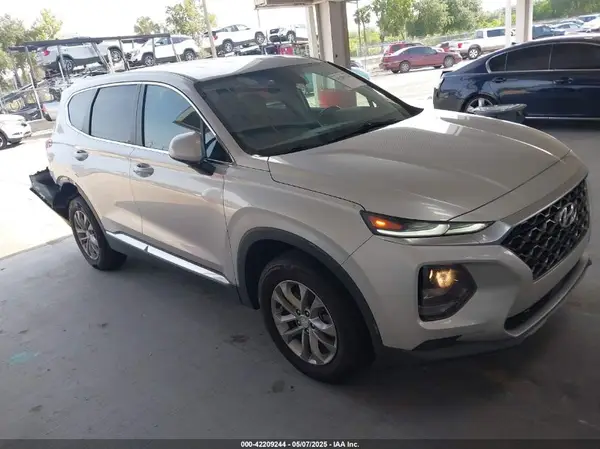 5NMS2CAD2KH027290 2019 HYUNDAI SANTA FE - Image 1