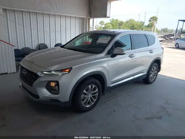 5NMS2CAD2KH027290 2019 HYUNDAI SANTA FE - Image 2