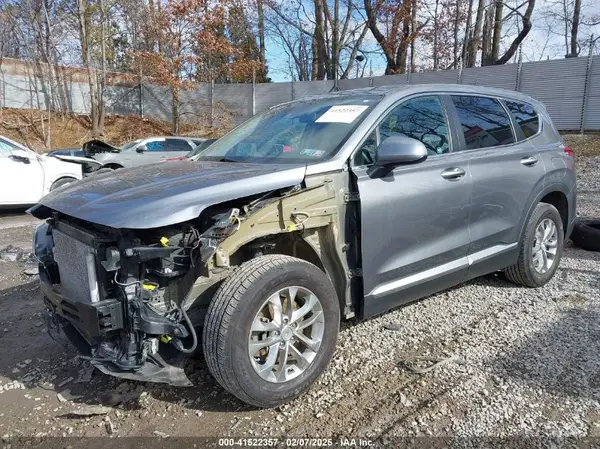 5NMS2CAD2KH084511 2019 HYUNDAI SANTA FE - Image 2