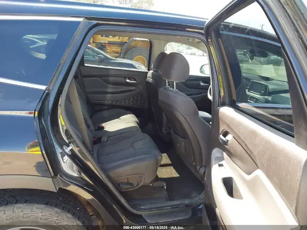 5NMS2CAD2KH096674 2019 HYUNDAI SANTA FE - Image 8