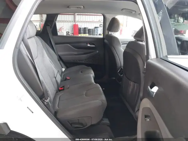 5NMS2CAD2KH116731 2019 HYUNDAI SANTA FE - Image 8