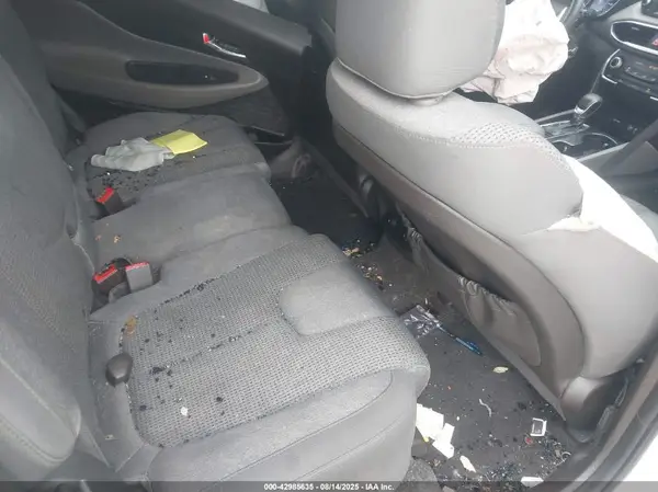 5NMS2CAD3KH106693 2019 HYUNDAI SANTA FE - Image 8
