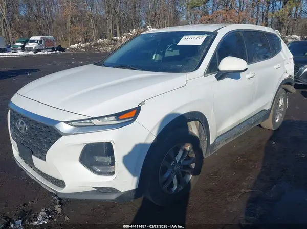5NMS2CAD4KH009597 2019 HYUNDAI SANTA FE - Image 2