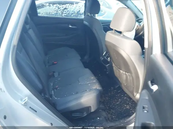 5NMS2CAD4KH079374 2019 HYUNDAI SANTA FE - Image 8
