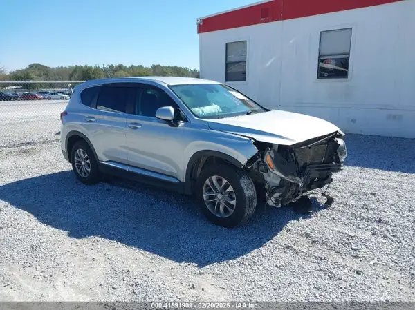 5NMS2CAD4KH109117 2019 HYUNDAI SANTA FE - Image 1
