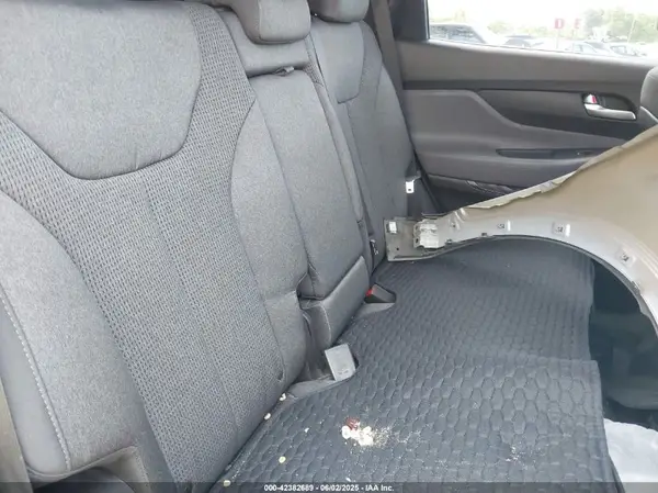 5NMS2CAD4KH116858 2019 HYUNDAI SANTA FE - Image 8