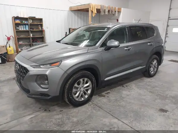 5NMS2CAD4LH138909 2020 HYUNDAI SANTA FE - Image 2