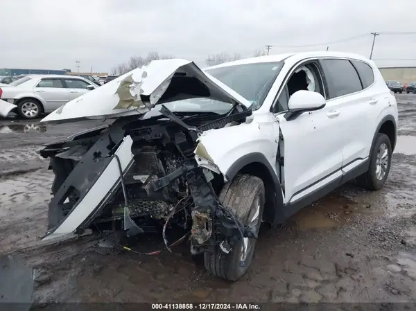 5NMS2CAD5KH003677 2019 HYUNDAI SANTA FE - Image 2