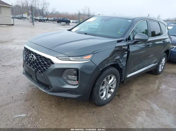 5NMS2CAD5KH061451 2019 HYUNDAI SANTA FE - Image 2