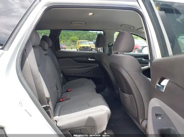 5NMS2CAD5KH083563 2019 HYUNDAI SANTA FE - Image 8